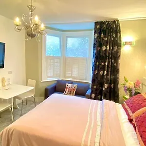  Appartement Modern And Cosy Flat Royaume-Uni